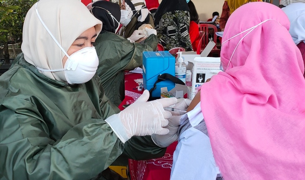 vaksinasi dosis kedua menjadi syarat ujicoba PTM