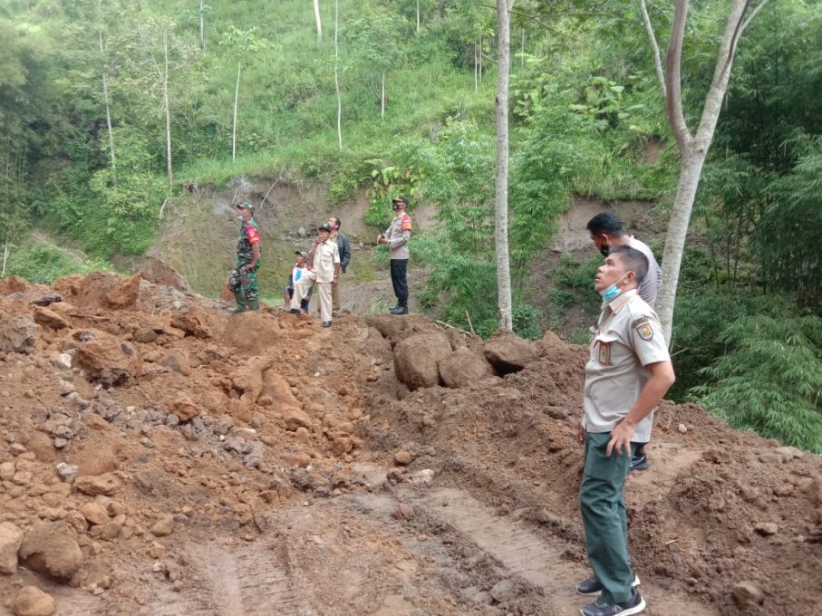 longsor susulan